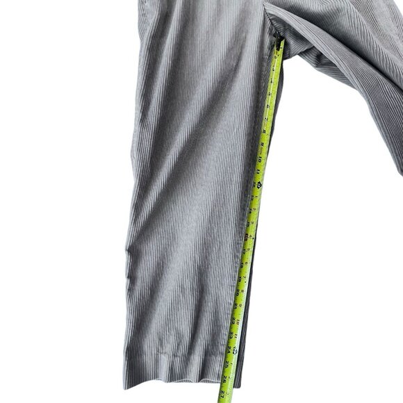 LL Bean Corduroy Pants Mens 34 Tan Beige 285258 Classic Pleated Flap Pockets - Picture 5 of 11